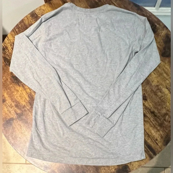 BOTTOMS OUT | ladies Long Beach Island t-shirt. Size: L. - Picture 8 of 10